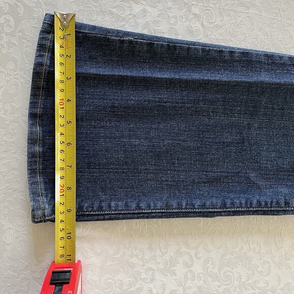 Levis Jeans Womens 10 Blue 529 Curvy Bootcut Medium Wash Denim Stretchy Classic - Picture 6 of 11